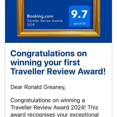 Private With Private Entrance. *